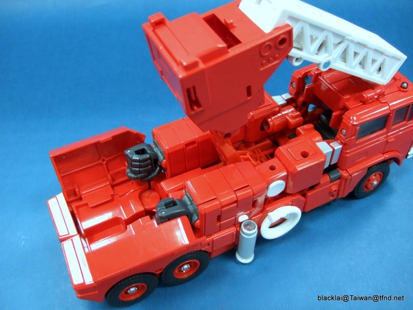 MP 33 Masterpiece Inferno   In Hand Image Gallery  (6 of 126)